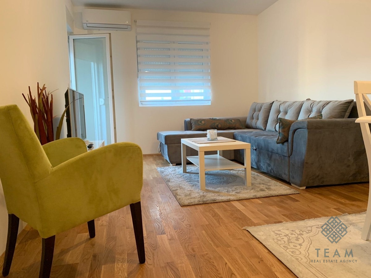 Podgorica, Stari Aerodrom, 1+1 daire 48 m²